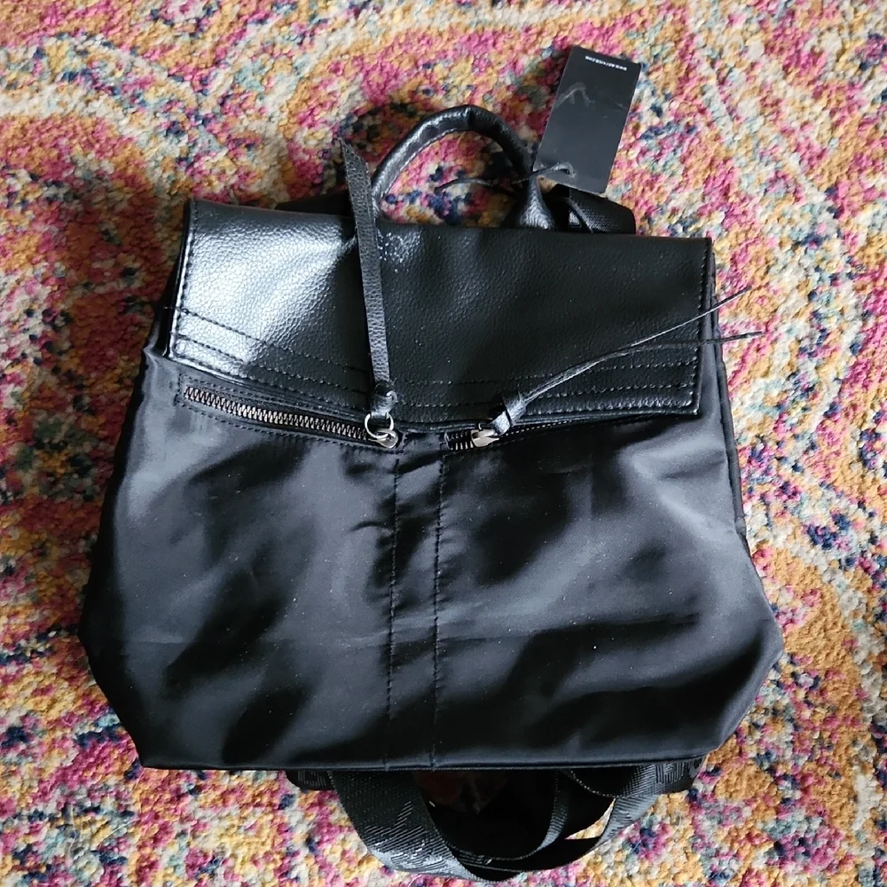 Botkier New York bagpack